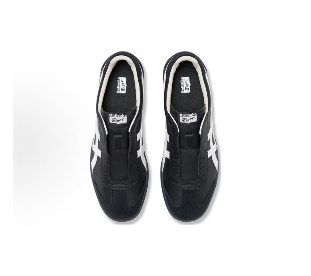 Onitsuka_Tiger Tokuten Slip on Black
