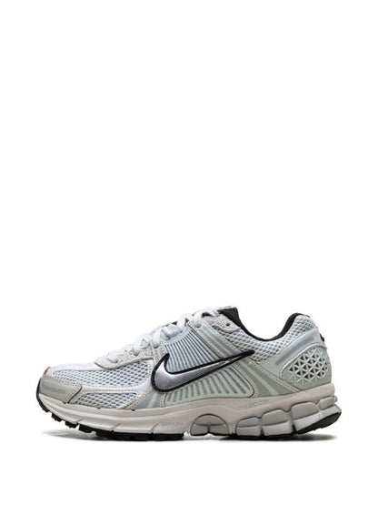 Nike_Zoom Vomero 5