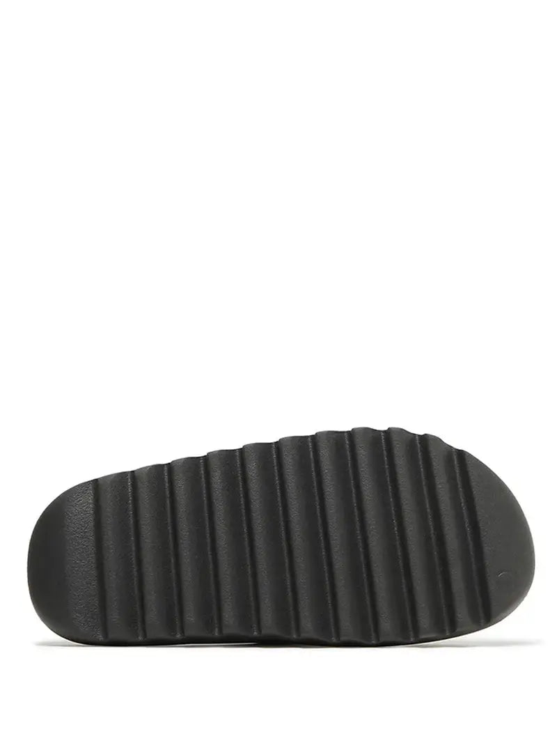 ADIDAS YEZZY SLIDES BLACK
