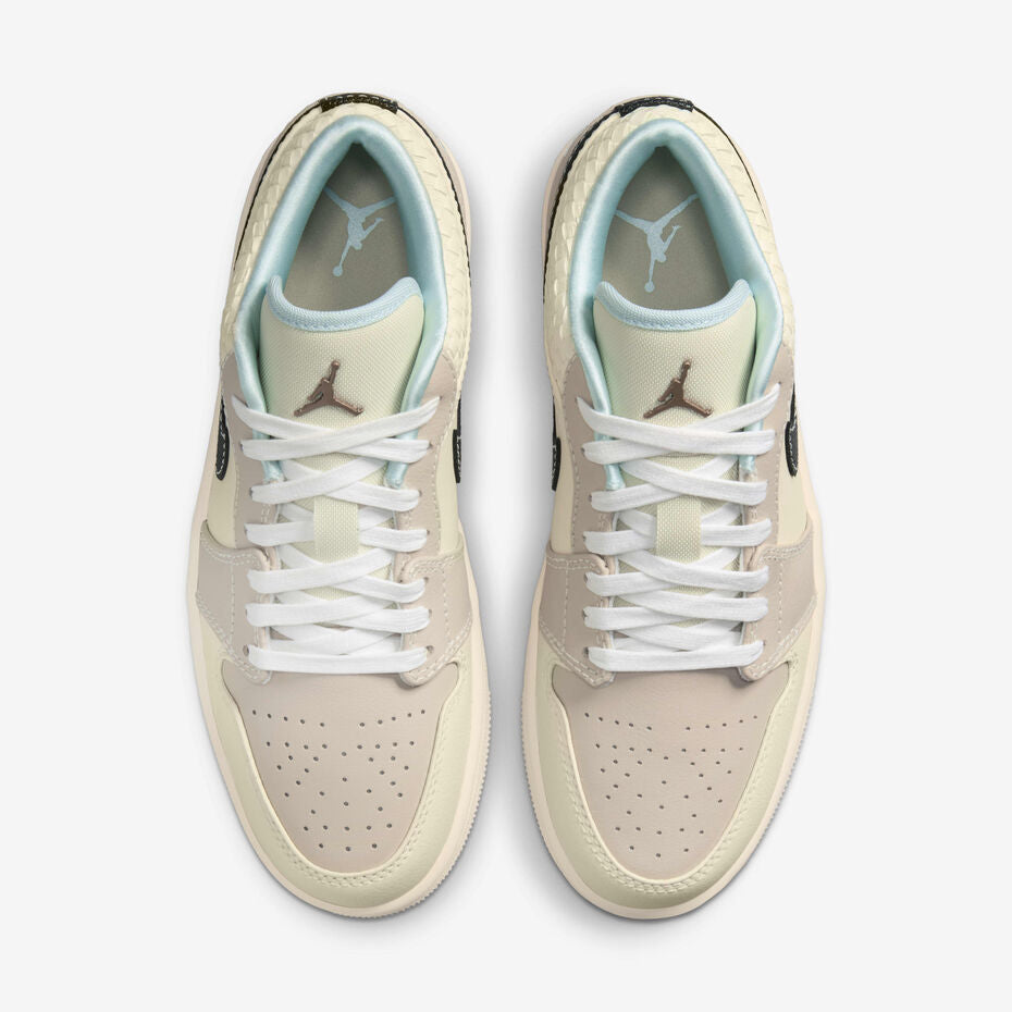 Nike_Air Jordan 1 Low Se Sanddrift Glacier Blue