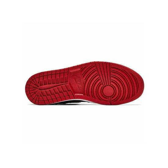 Nike_Air Jordan 1 Retro High OG Patent Bred
